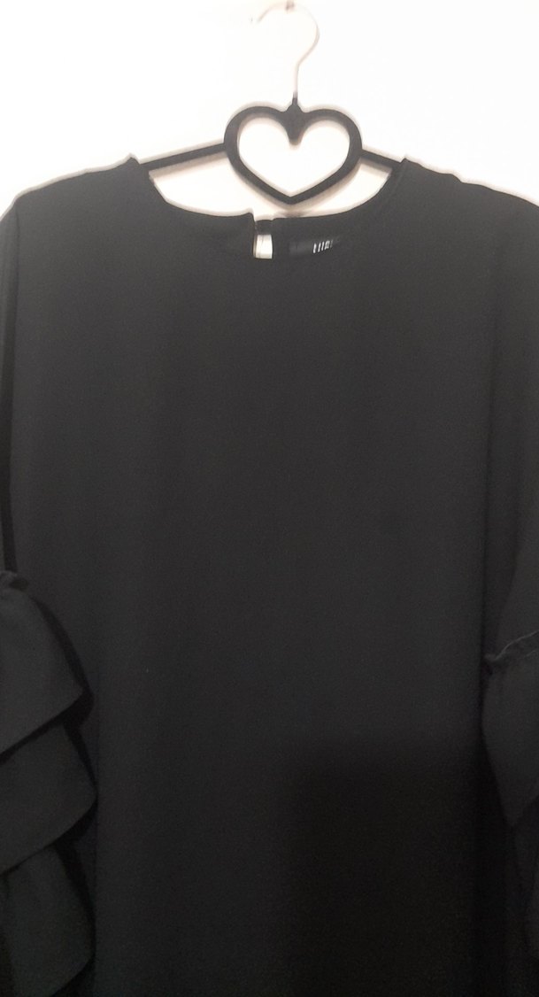 Siyah Uzun Kollu Fırfırlı Kadın Tunik - Görsel 3