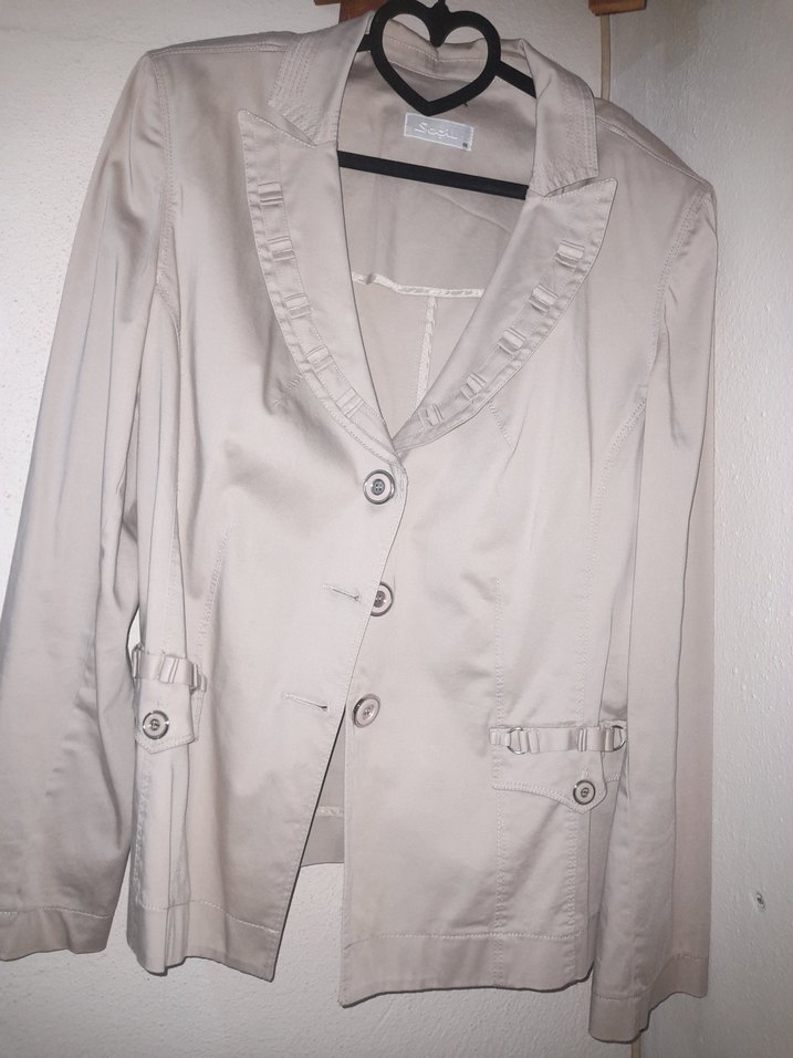 Düğmeli Bej Kadın Keten Blazer - Görsel 3