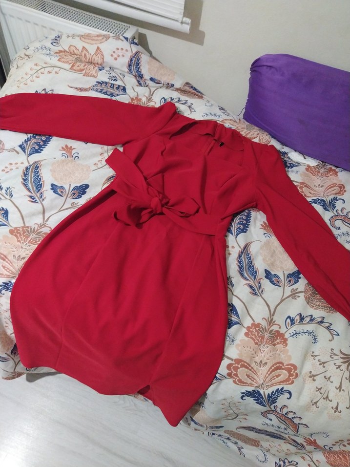 Kırmızı Uzun U Yaka Kadın Elbise - Görsel 4