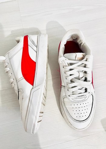 Kırmızı Desenli  Spor Ayakkabı - Görsel 7