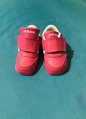 Adidas Adidas 19 Numara İlk Adım Ayakkabısı