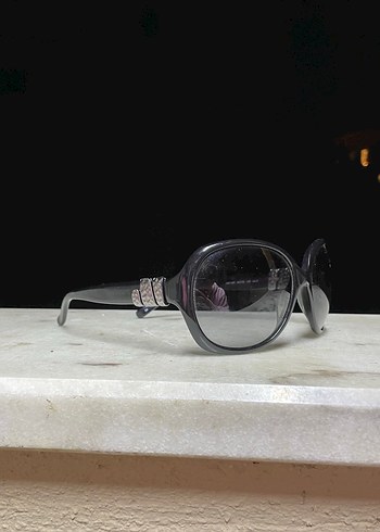 Klasik Gri Tokalı Kadın Gözlüğü - Görsel 2