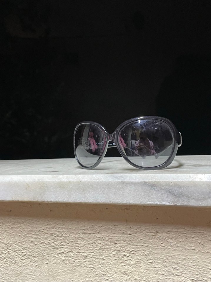 Klasik Gri Tokalı Kadın Gözlüğü - Görsel 4