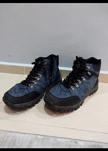 Fabrika outdoor bot 