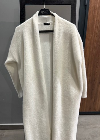 Uzun Kollu Beyaz Örgü Kadın Hırka - Görsel 3