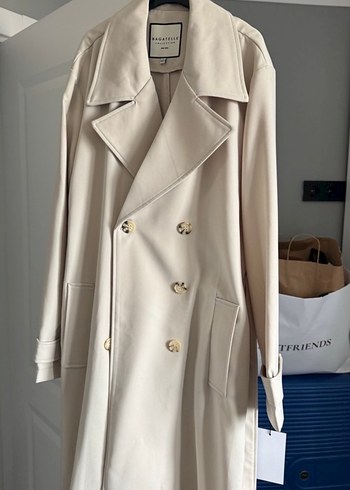 Bej Uzun Kadın Trençkot - Kemerli, Regular Fit - Görsel 2