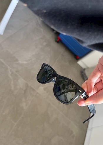 Siyah Transparan Çerçeveli Kadın Güneş Gözlüğü - Görsel 5