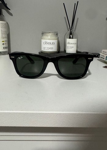 Siyah Transparan Çerçeveli Kadın Güneş Gözlüğü - Görsel 2