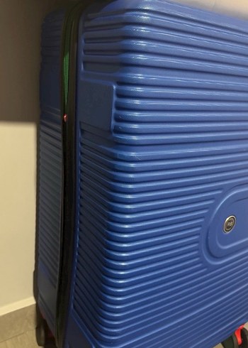 Mavi Piliseli Valiz - Görsel 2