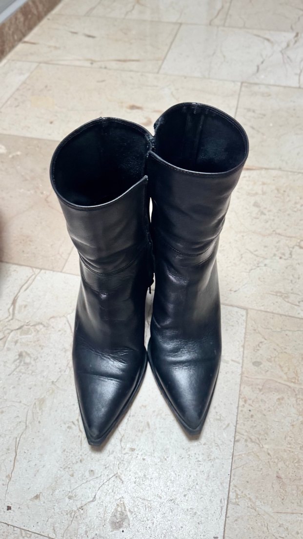 Siyah Deri  Topuklu Kadın Bot - Görsel 2