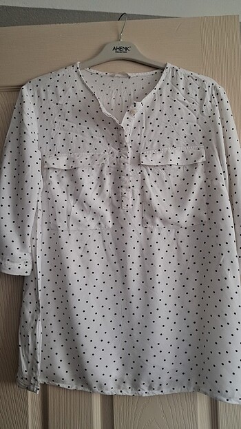 H&m ,yarım kol bluz ..pamuklu kumaş,46 beden ,