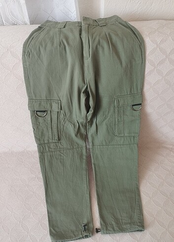 Pull and Bear Pantolon