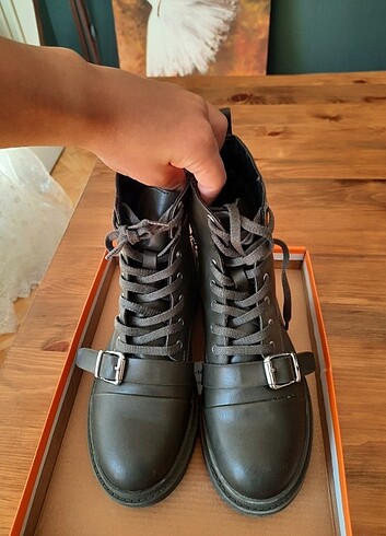 Deichmann Haki bot