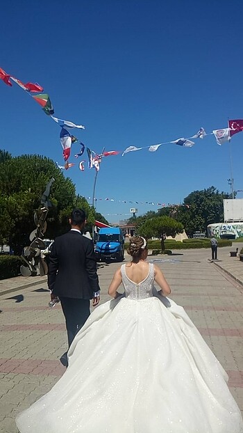 Taşlı gelinlik