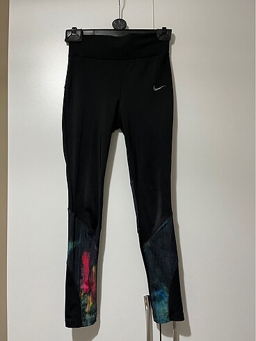 Nike siyah desenli tayt
