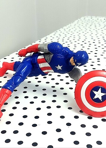 Diğer Captain America -Marvel Avengers Orjinal