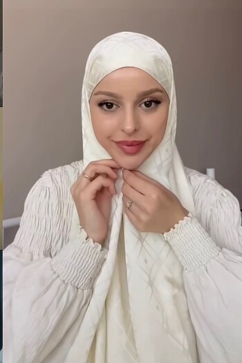 Alice krem ipeksi jakar şal
