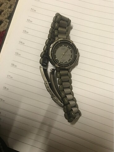 CITIZEN pilli titanyum kasali ve kordonlu pilli bayan saati - Görsel 5