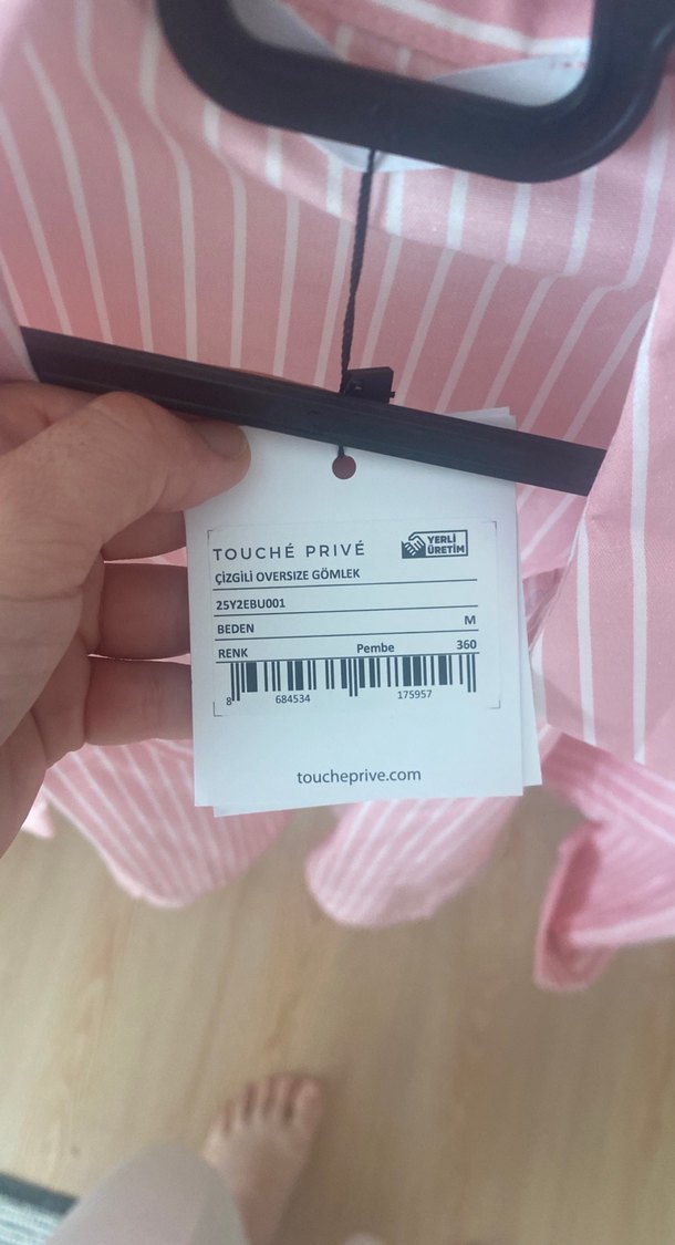 Pembe Çizgili V Yaka Kadın Gömlek - Görsel 3