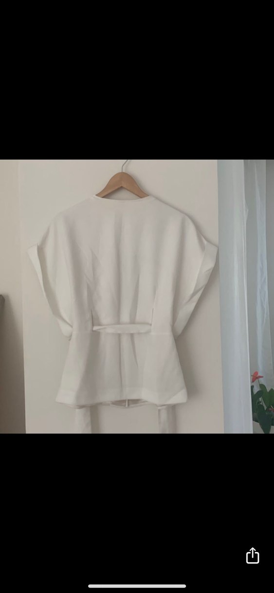 Kemerli Beyaz Keten Kadın Blazer - Görsel 2