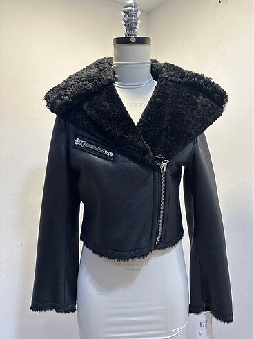 Acne Studios - kürk biker ceket