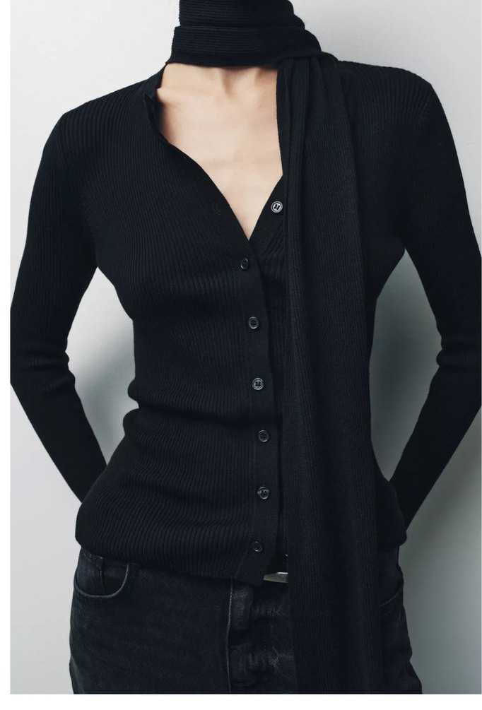 Kadın Siyah V Yakalı atkılı Hırka - Görsel 3