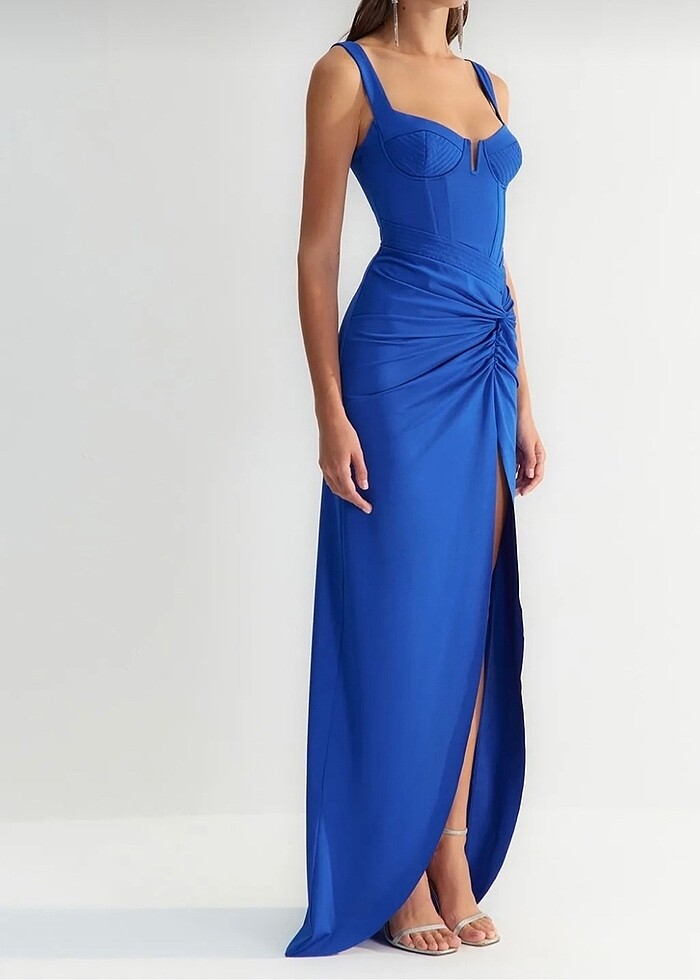 Lacivert abiye - Görsel 2