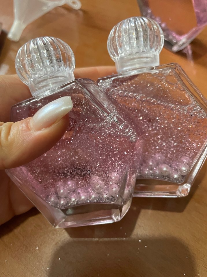 Pastel Pembe Parlak Dudak Parlatıcısı - Görsel 3