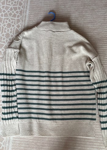 Gri Çizgili Yüksek Yakalı Örgü Kadın Kazak - Görsel 4
