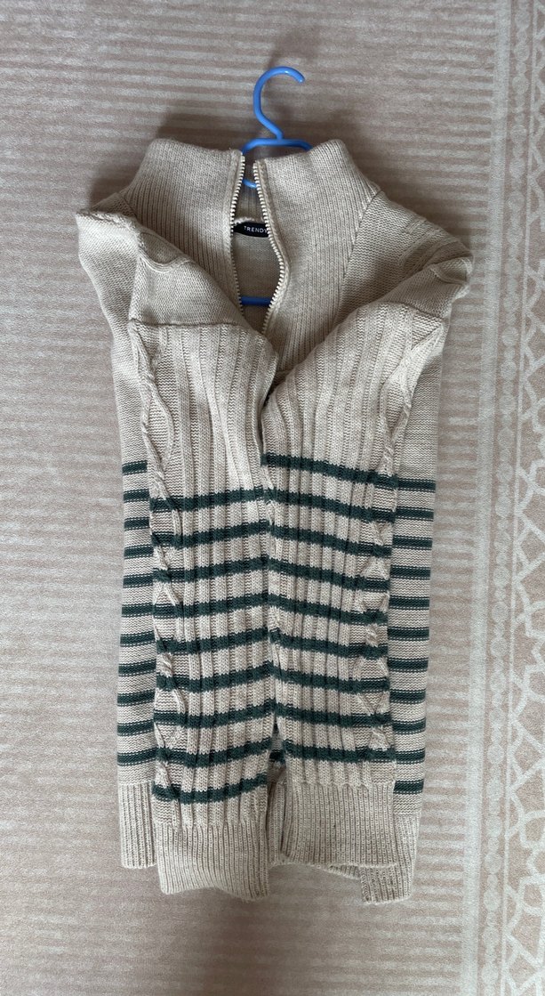 Gri Çizgili Yüksek Yakalı Örgü Kadın Kazak - Görsel 3