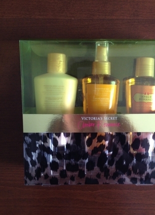 Victoria secret amber romance set