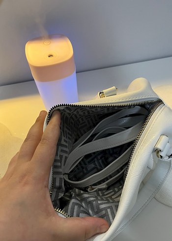 Beyaz Deri Tokalı Kadın Çanta - Görsel 3