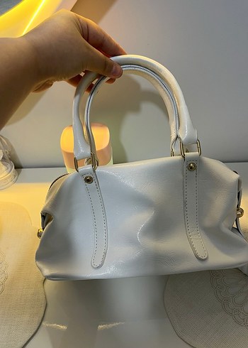 Beyaz Deri Tokalı Kadın Çanta - Görsel 2