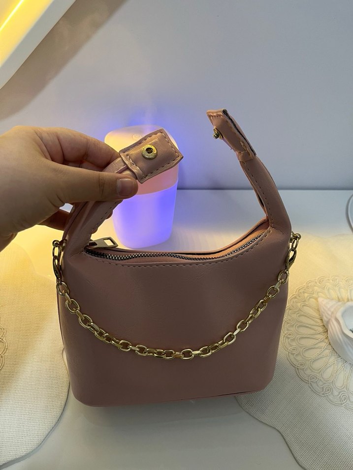 Pembe Zincir Detaylı Deri Kadın Çanta - Görsel 2