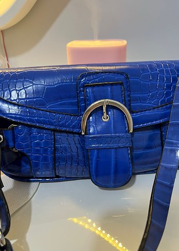 Parlak Mavi Yılan Desenli Deri Kadın Çanta - Görsel 2