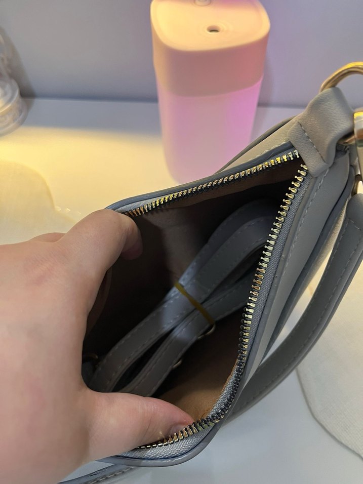 Gri Deri Kadın Omuz Çantası - Görsel 3