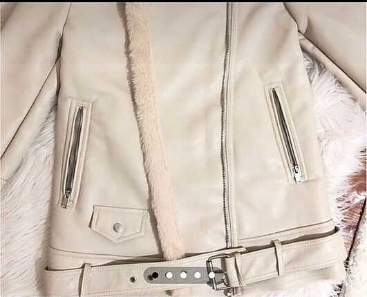 Stradivarius mont