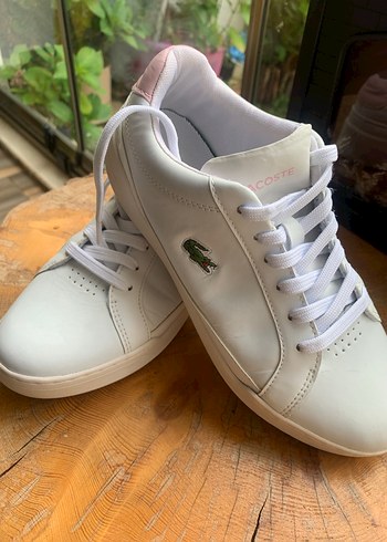 38 Beden Beyaz Kadın Lacoste Bağcıklı Sneakers