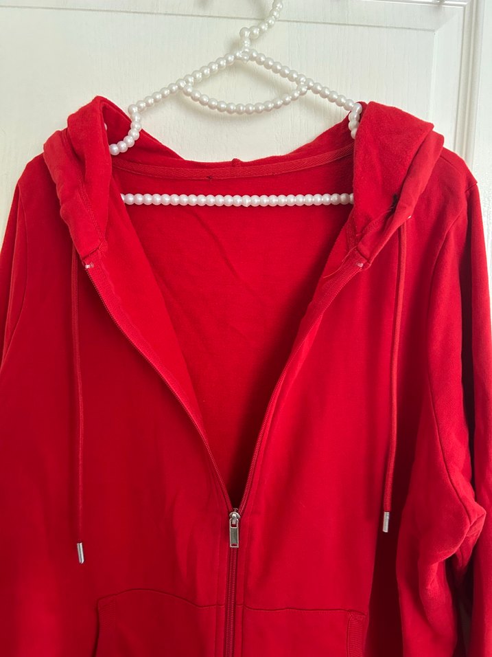 Kırmızı Kapüşonlu Fermuarlı hırka - Görsel 2