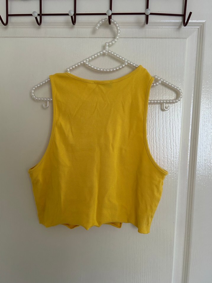 Sarı Yüksek Yakalı Kadın Kolsuz Crop Top - Görsel 3