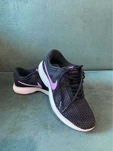 Nike spor ayakkabı