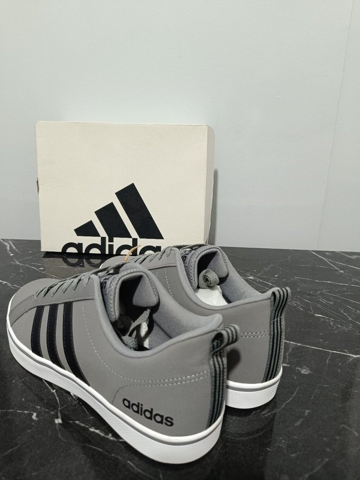 Adidas Gri Erkek Spor Ayakkabı Velcro - Görsel 2