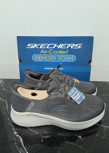 Skechers Gri Hafızalı Köpük Erkek Spor Ayakkabı - Görsel 2
