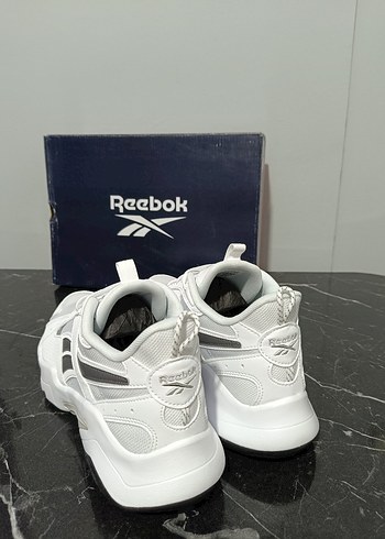 Reebok Beyaz erkek Spor Ayakkabı - Görsel 4