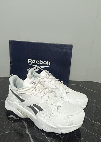 Reebok 42