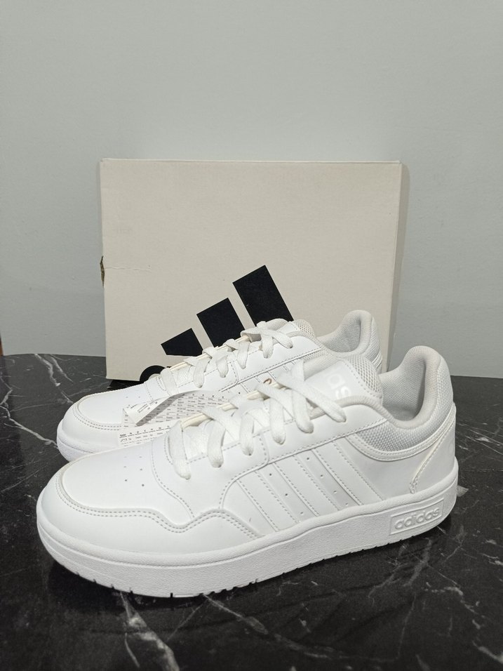 Beyaz Adidas Bağcıklı Kadın Spor Ayakkabı - Görsel 3