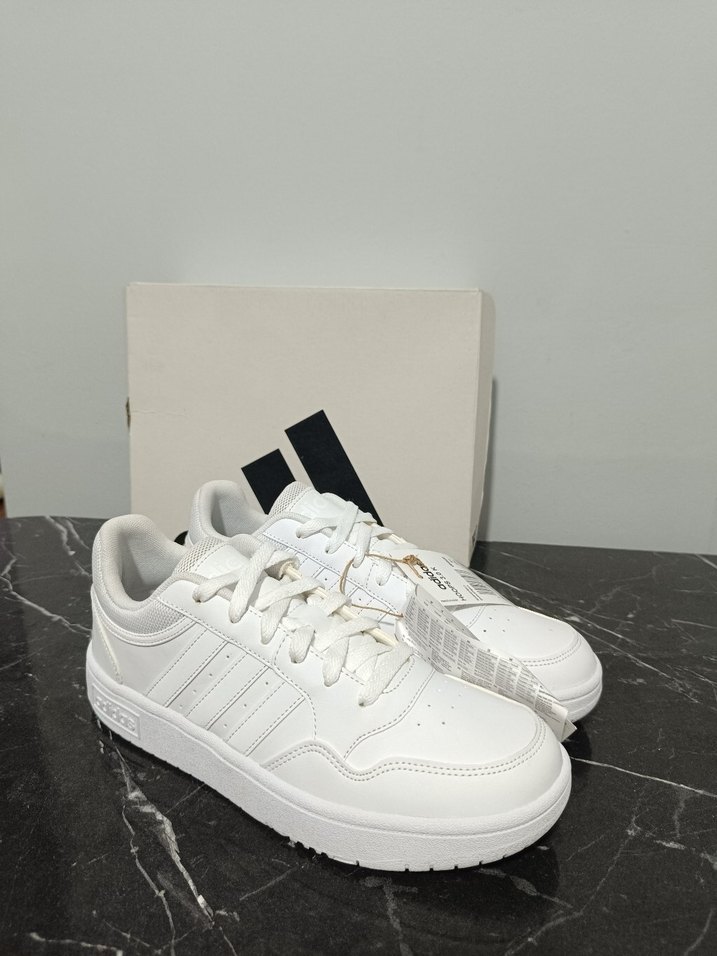 Beyaz Adidas Bağcıklı Kadın Spor Ayakkabı - Görsel 5