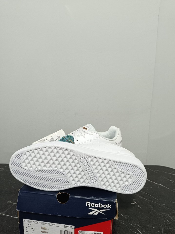 Beyaz Kadın Reebok Spor Ayakkabı Velcro - Görsel 4