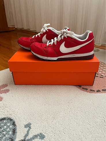 Nike spor ayakkabı