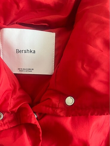 m Beden Bershka Mont